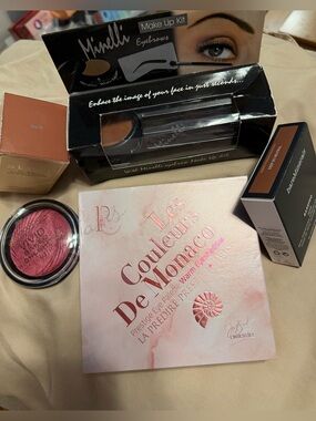 All New! bareMinerals Warm Eyeshadow Palette with Pink and Bronze Shades